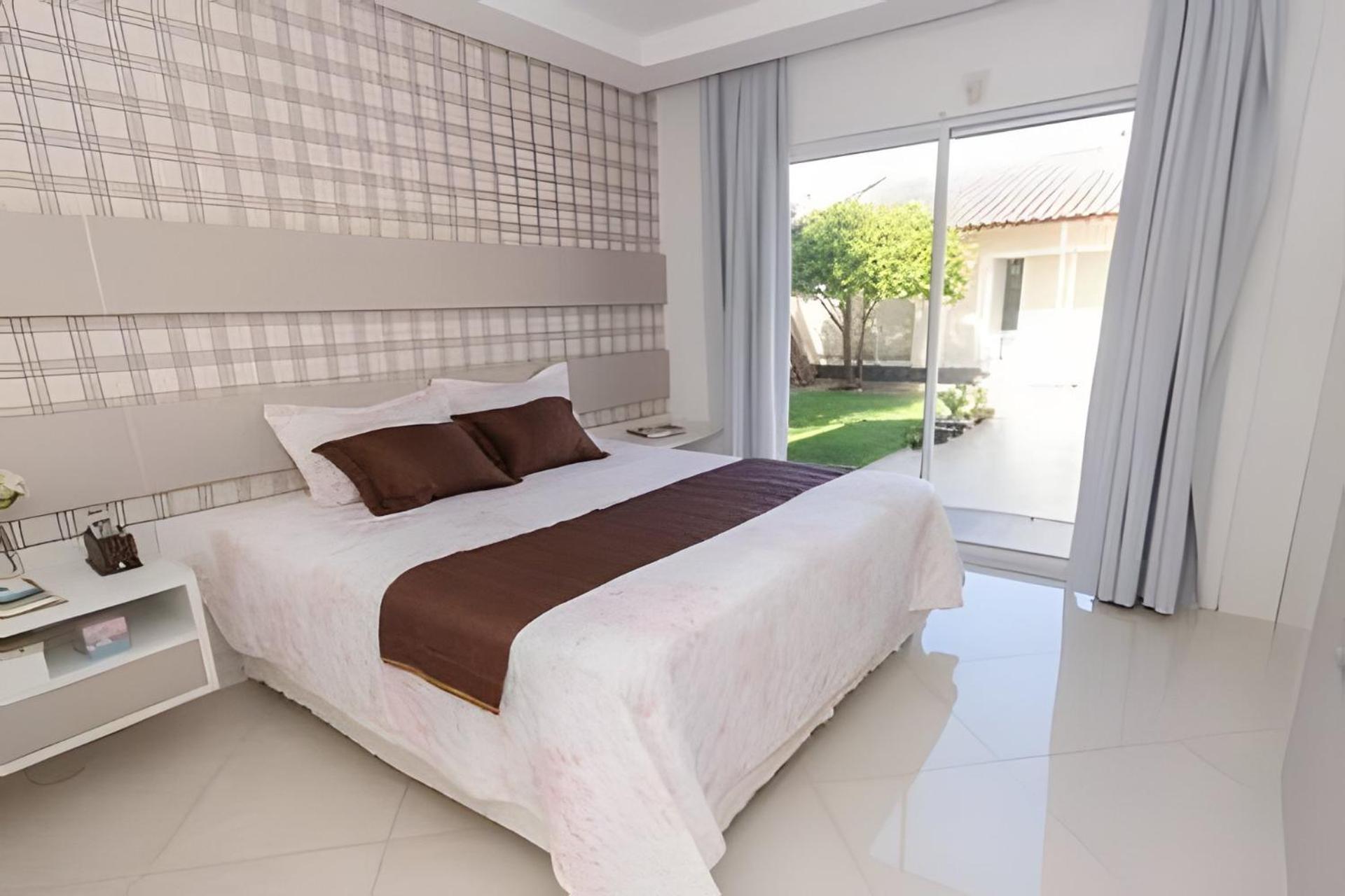Sobrado Com 5 Suite 1 Quarto Piscina Churraqueira Ar Ate 20 Hospede Foz do Iguacu Ngoại thất bức ảnh