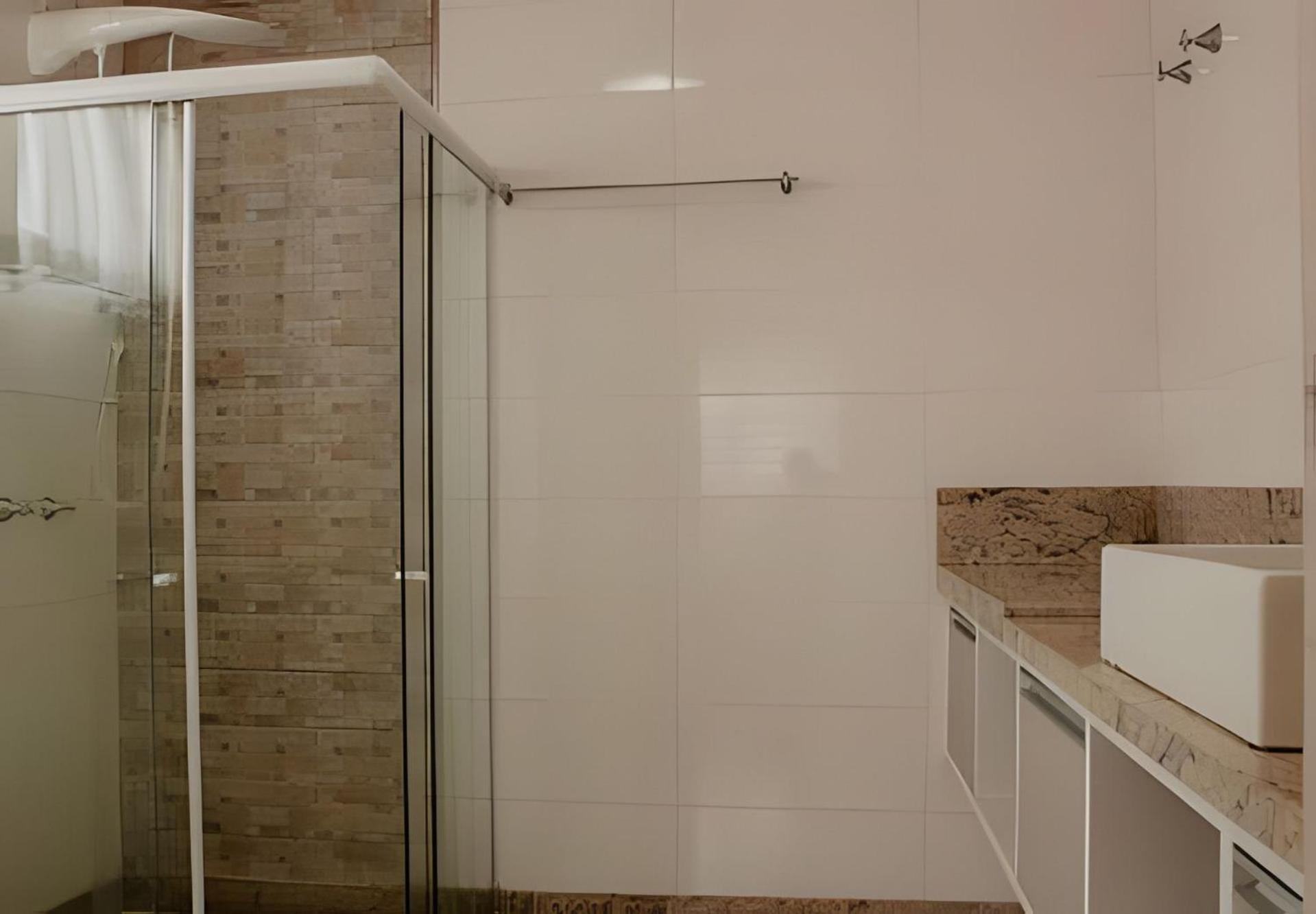 Sobrado Com 5 Suite 1 Quarto Piscina Churraqueira Ar Ate 20 Hospede Foz do Iguacu Ngoại thất bức ảnh